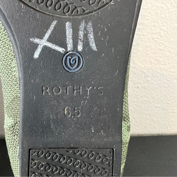 Rothy's The Loafer Olive Camo Green Round Toe Flats Shoes - Picture 7 of 7